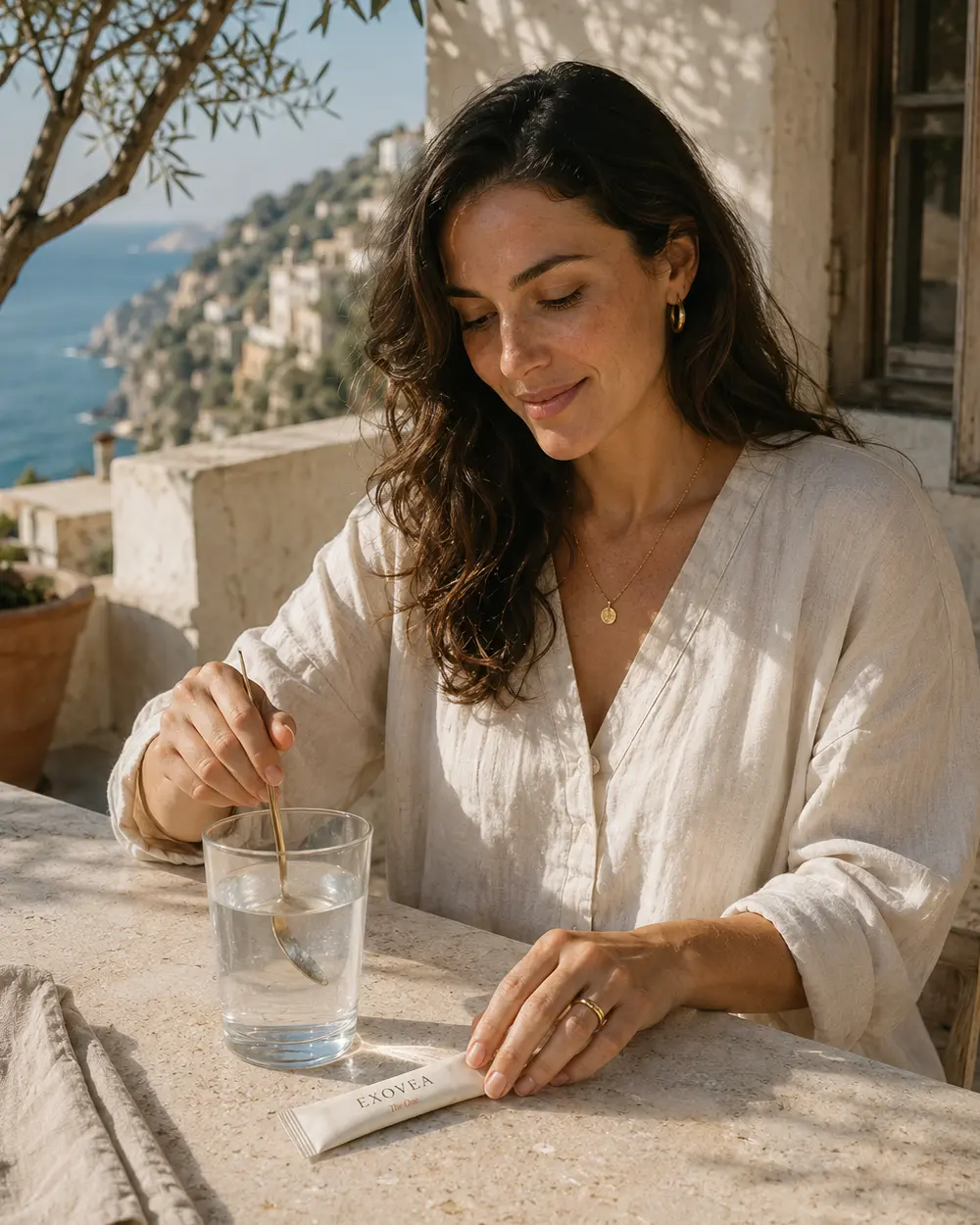 An EXOVEA morning ritual with a glass of water